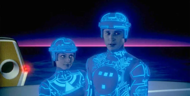 Tron-3b.webp